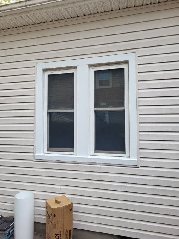 Window trim detail work